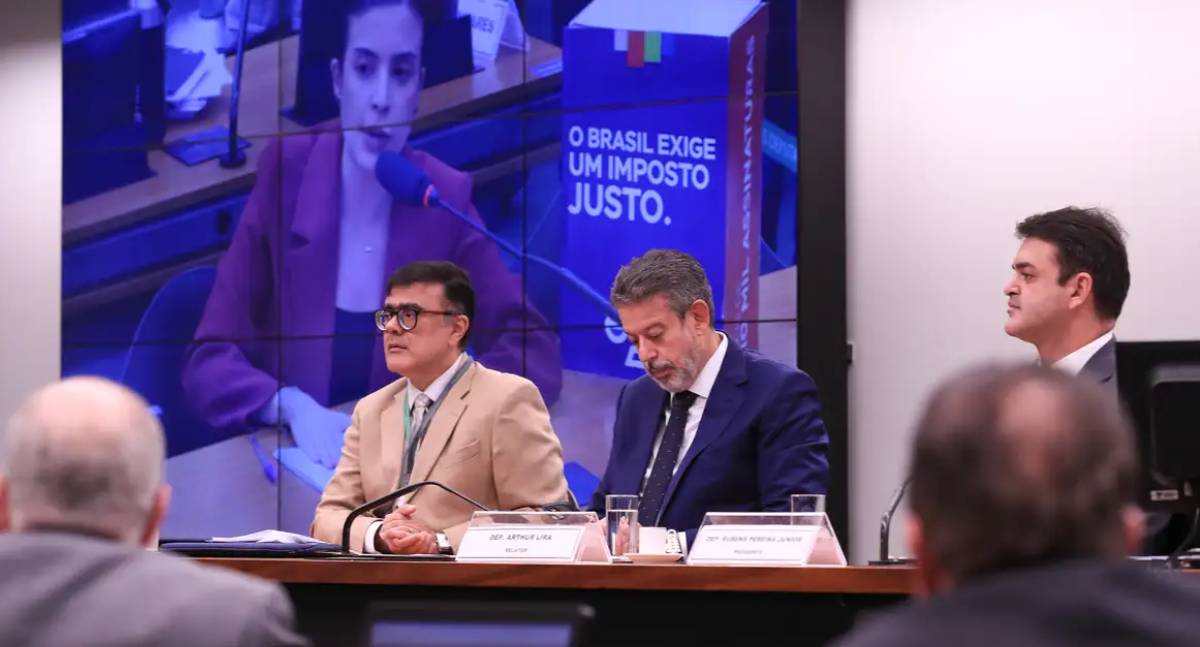 Reforma do IR: Comissão da Câmara aprova isenção para salários de até R$ 5 mil