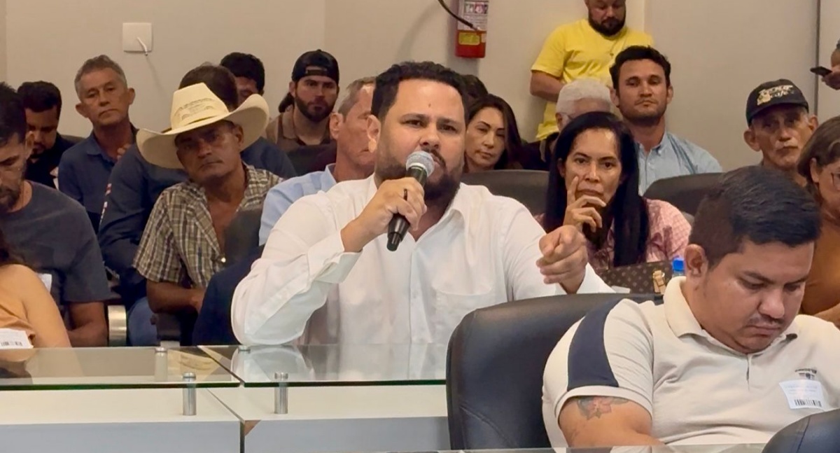 Samuel Costa debate Regularização Ambiental no Amazonas durante evento na ALE/AM