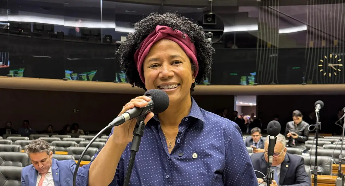 Sílvia Cristina anuncia urgência para votação de isenção tributária das Apaes e entidades sociais