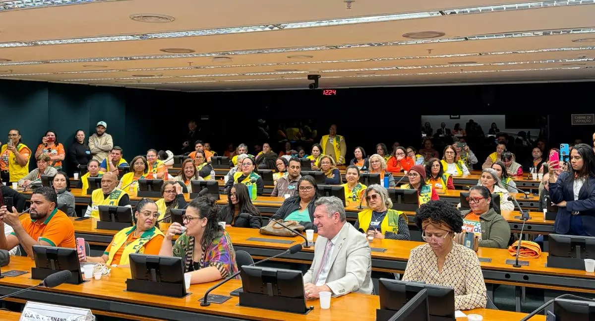 Sílvia Cristina reforça apoio à PEC 14, que valoriza agentes comunitários de saúde e de combate às endemias