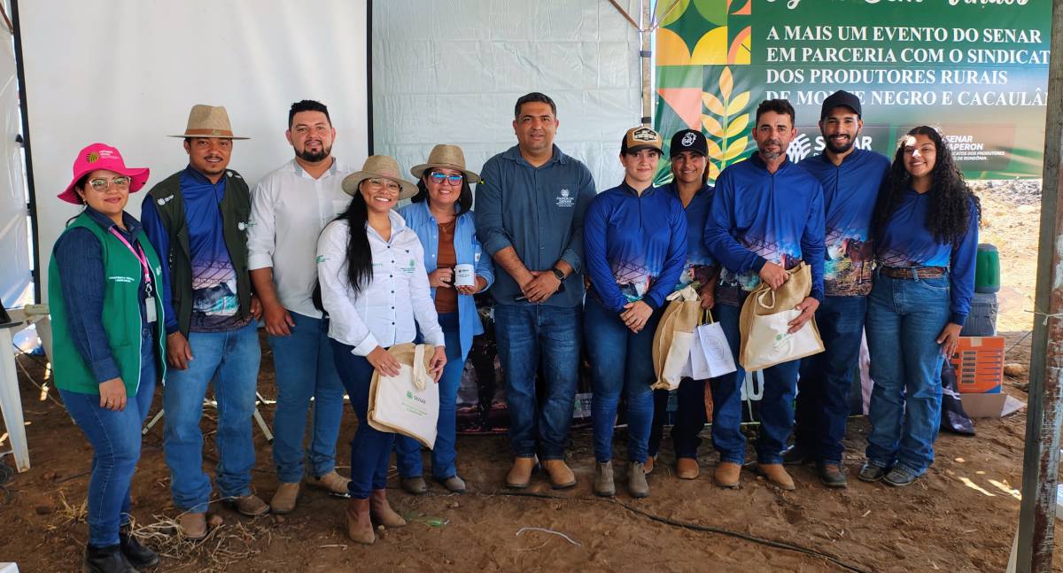 Sistema Faperon/Senar apresenta avanços na produção de leite durante Dia de Campo em propriedade modelo