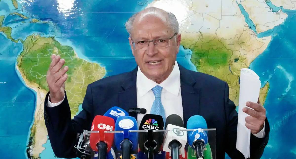 Tarifaço americano pode afetar 36% das exportações brasileiras, diz Alckmin