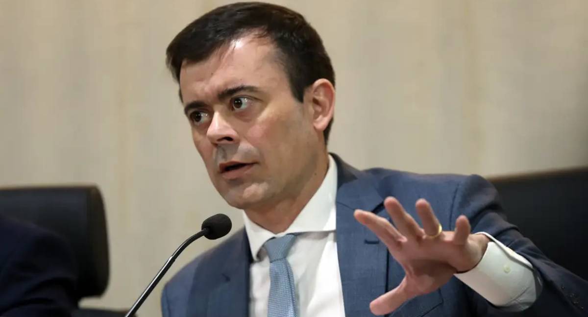 Tarifaço dos EUA não deve afetar investimentos diretos no Brasil, diz Tesouro Nacional