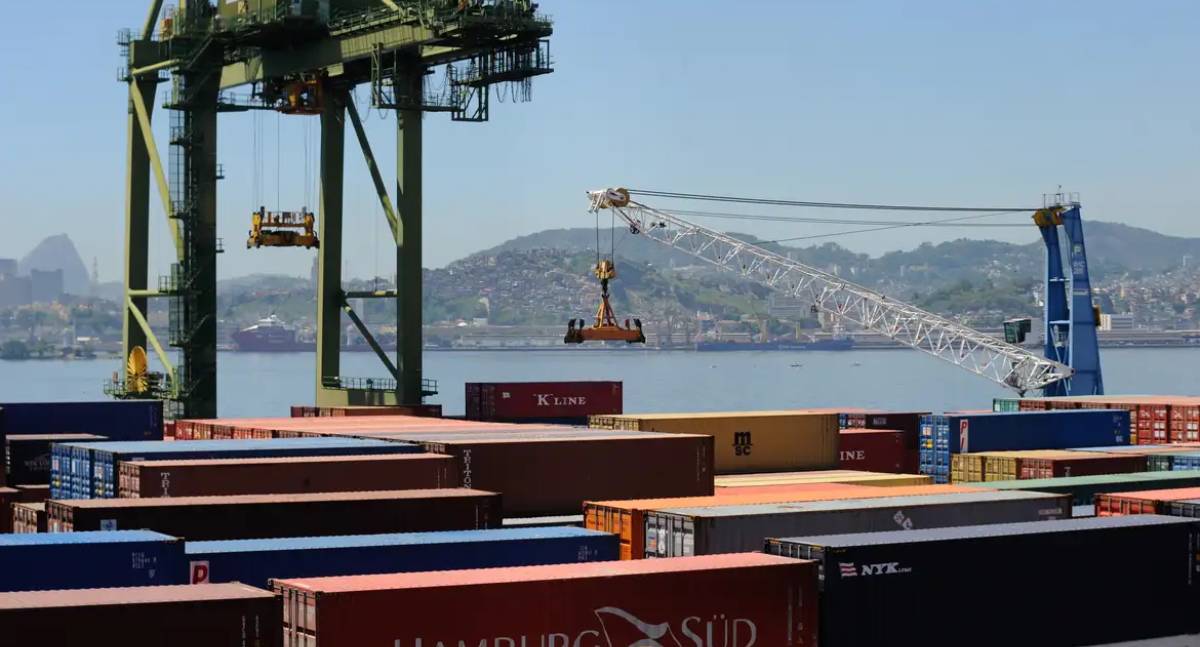 Tarifas dos EUA podem derrubar preços e afetar setores estratégicos no Brasil