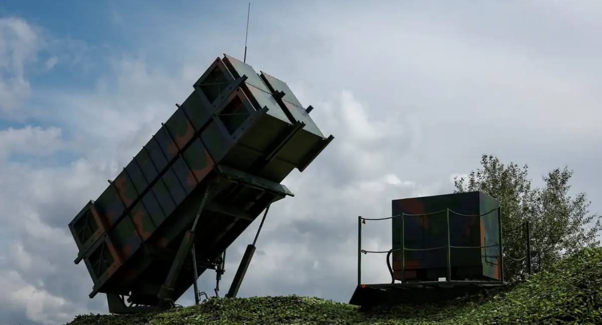 Trump anuncia armas para Ucrânia e sanções a compradores de Petróleo Russo