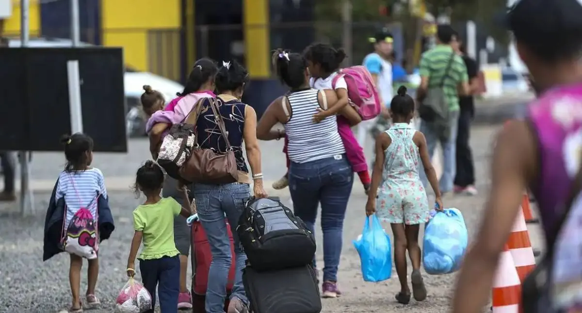 Venezuelanas enfrentam dificuldades de integração socioeconômica no Brasil, aponta Pesquisa