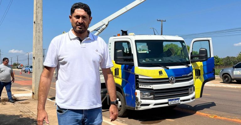 Estrada dos Periquitos volta a ser iluminada após pedido do vereador Márcio Pacele - News Rondônia