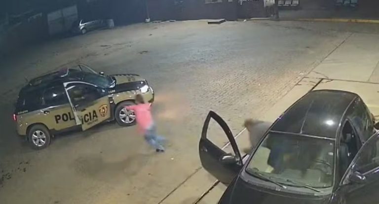 Veja VÍDEO: Mulher sequestrada pelo ex-companheiro salta de carro e pede socorro à PM - News Rondônia