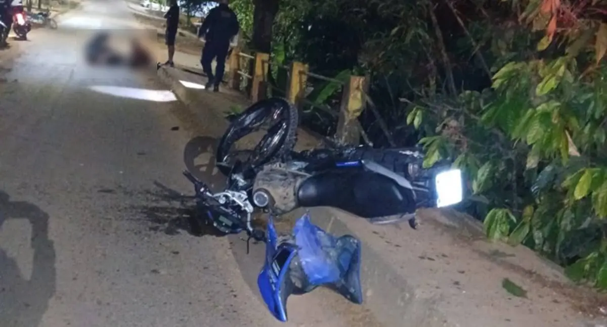 Acidente de moto em ponte de Jaru deixa motociclista gravemente ferido