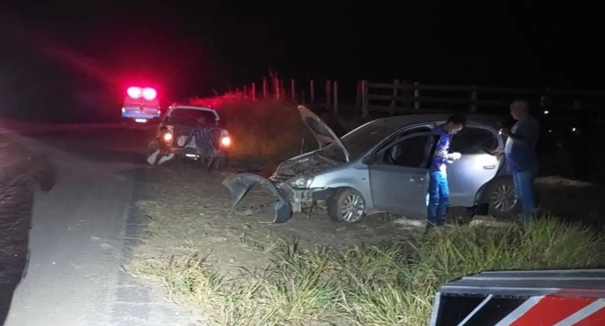 Acidente em Theobroma deixa dois feridos em rodovia