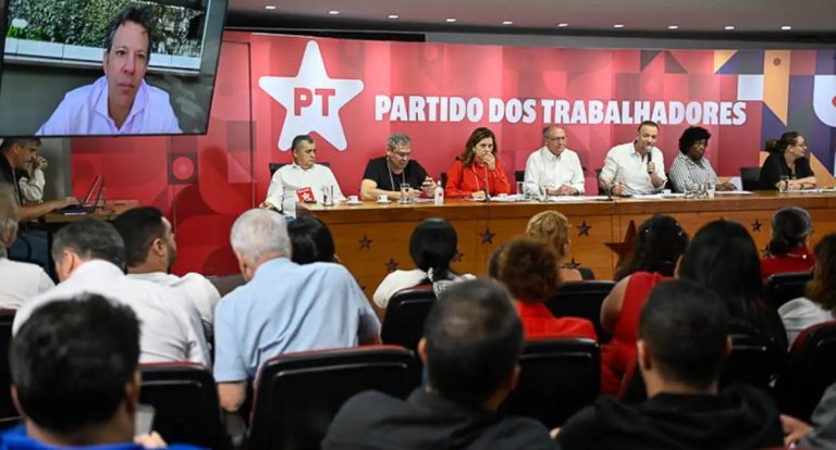 Alckmin diz que "tarifaço" de Trump afeta 3,3% das exportações brasileiras