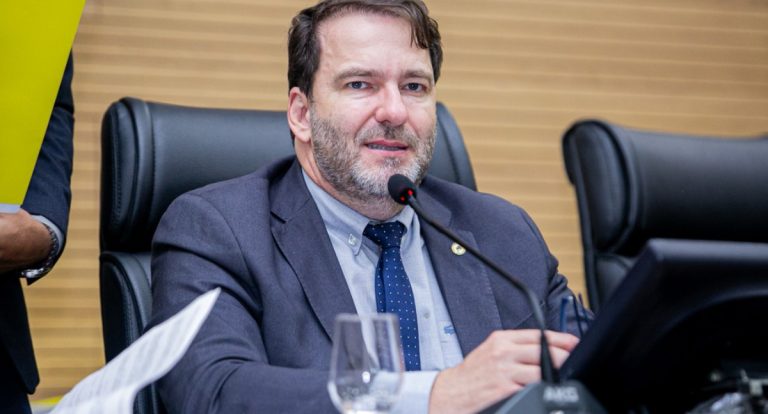 Alex Redano solicita Rondônia Cidadã para moradores de Ouro Preto do Oeste