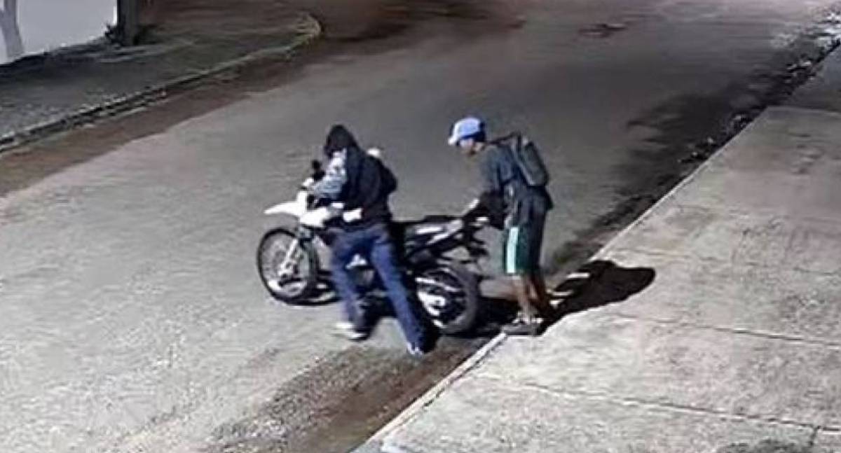 Bancário tem moto furtada durante festa de aniversário em RO