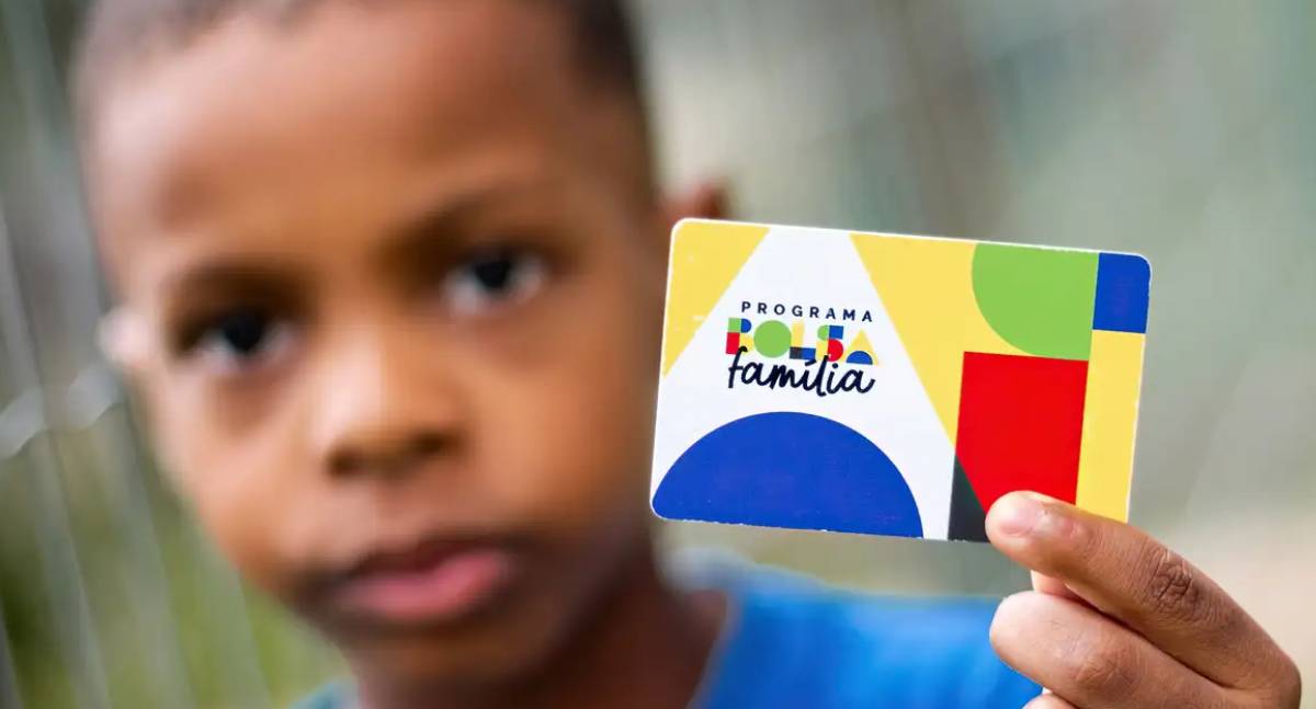Beneficiários com NIS final 5 recebem Bolsa Família