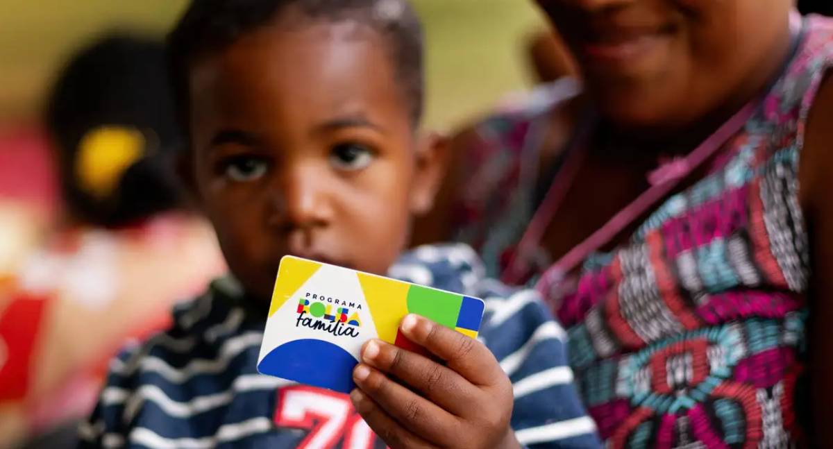 Caixa paga Bolsa Família e Auxílio Gás a beneficiários com NIS final 7