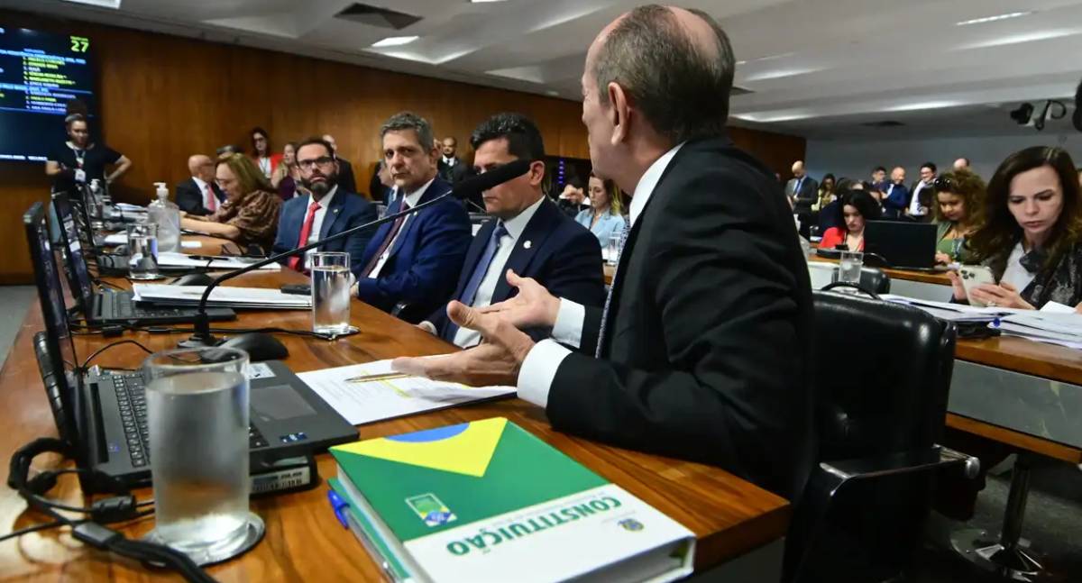 CCJ do Senado aprova voto impresso no novo Código Eleitoral