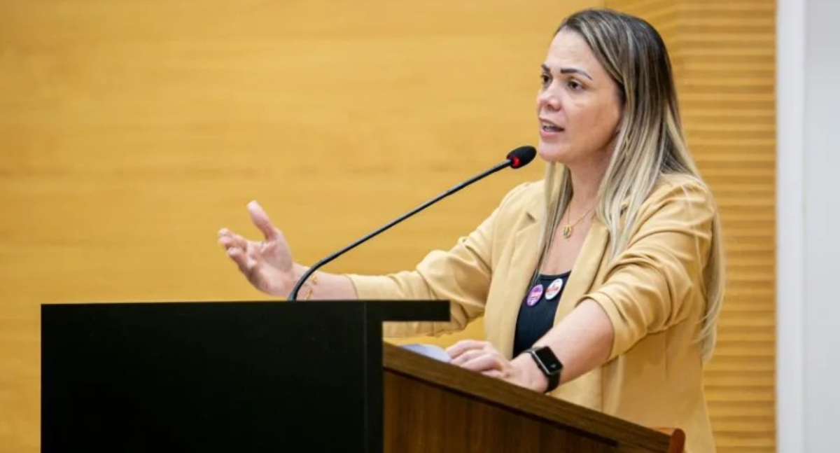 Cláudia de Jesus propõe “Lei Felca” para combater adultização precoce de crianças e adolescentes em Rondônia