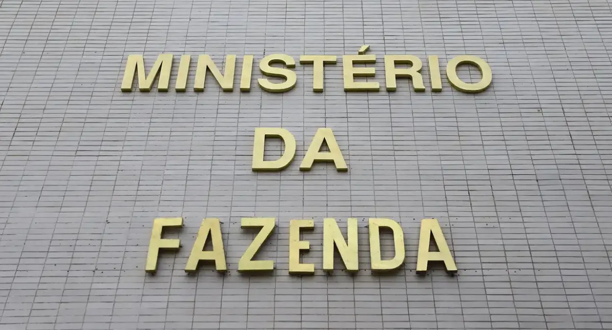 CMN ajusta regras de crédito para empresas afetadas por tarifaço dos EUA