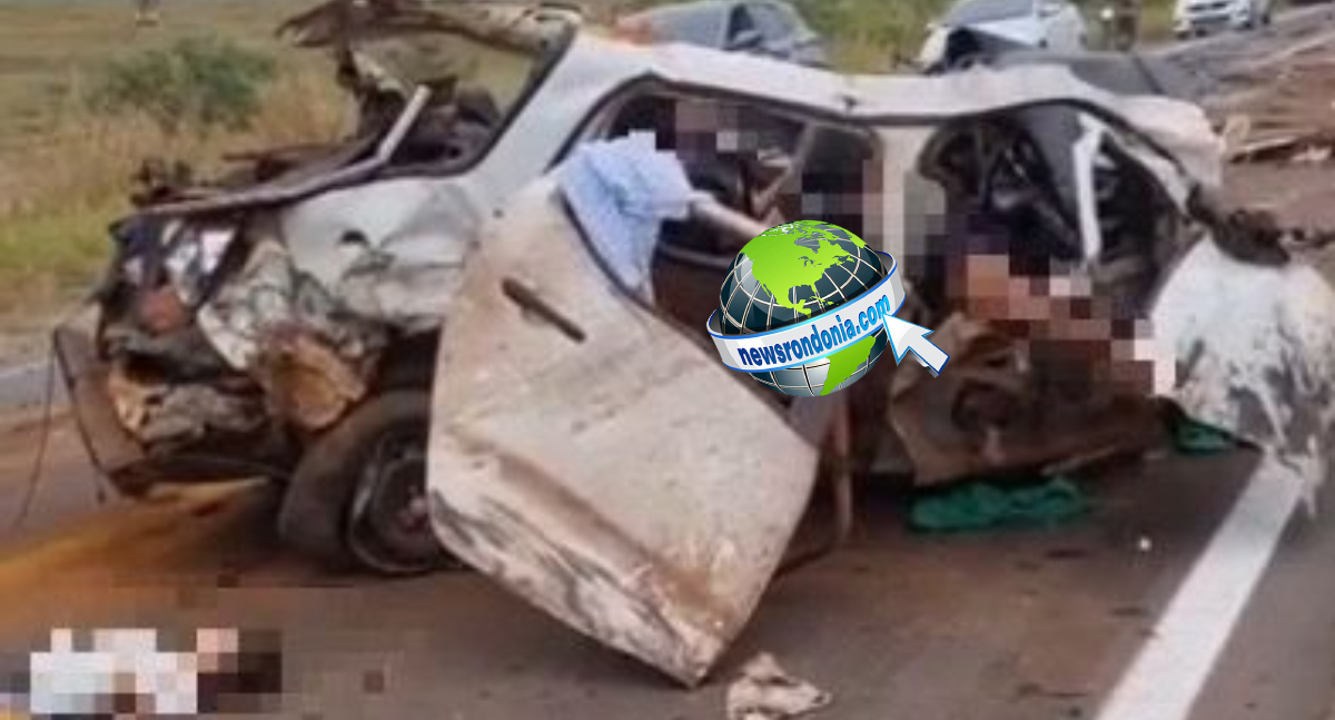 Colisão de carro e carreta mata família na BR-364 em Rondônia
