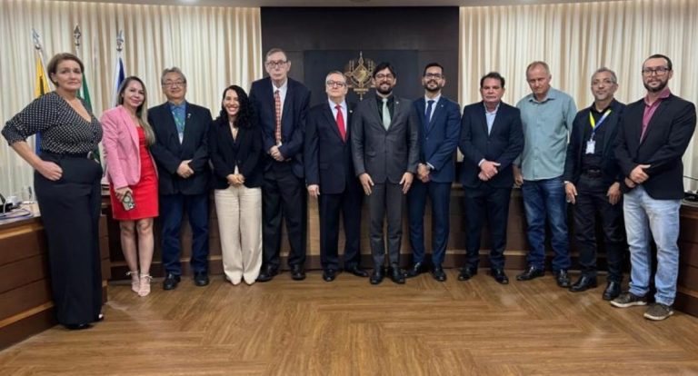 Conciliação põe fim à greve da educação em Rondônia após acordo homologado pelo Judiciário