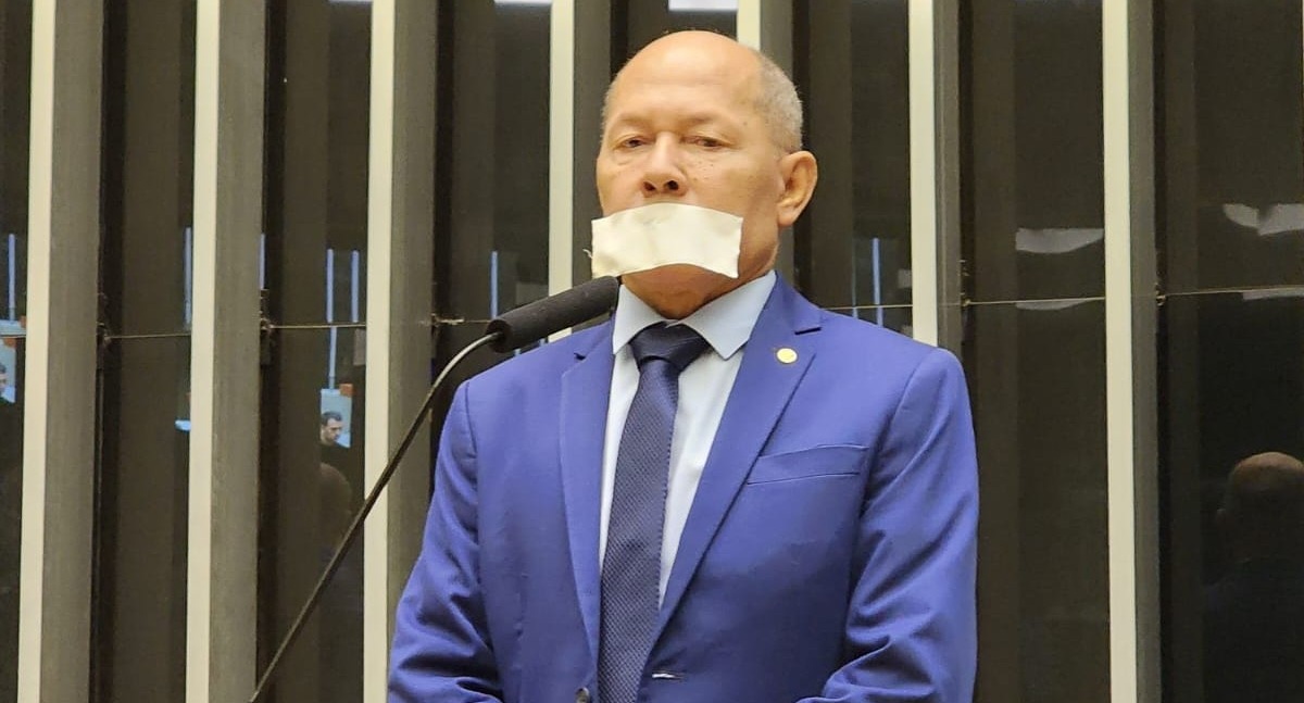 Coronel Chrisóstomo durante mobilização da oposição no Congresso