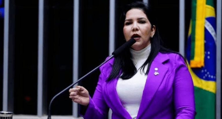 Cristiane Lopes cobra providências urgentes após cancelamento de 12 voos da Azul em Rondônia