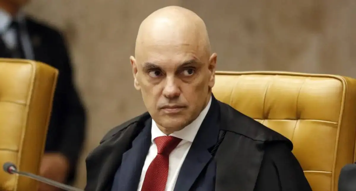 Defesa de Bolsonaro tem até amanhã para explicar asilo