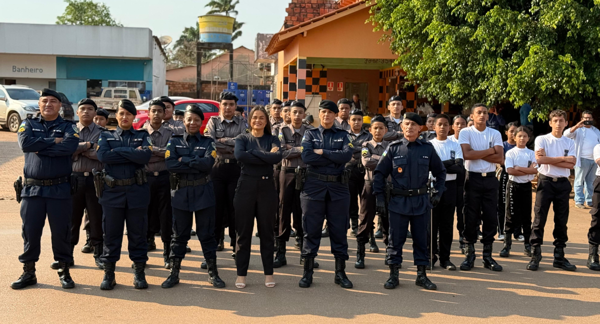 Deputada Dra. Taíssa prestigia Dia do Soldado no 6º BPM de Guajará-Mirim