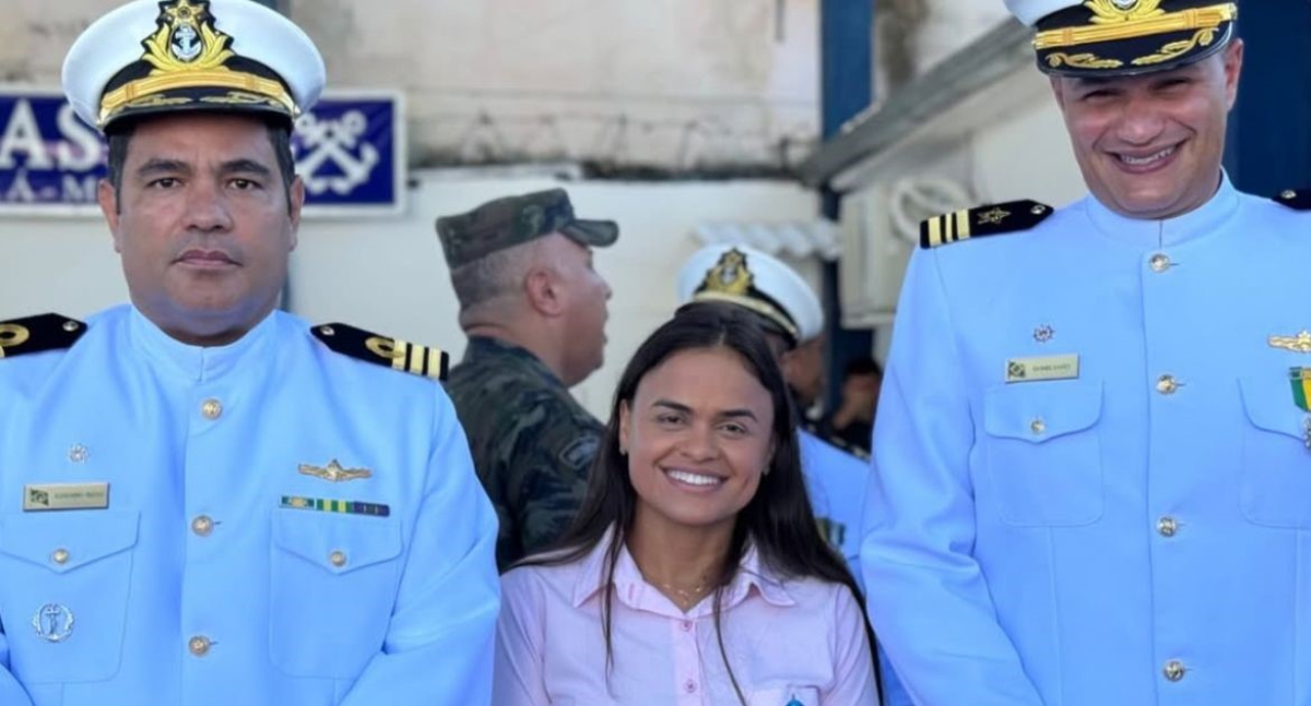 Deputada Dra. Taíssa prestigia passagem de comando da Marinha em Guajará-Mirim