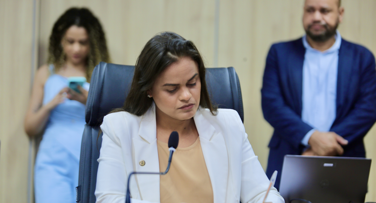 Dra. Taíssa protocola projeto para capacitar pais em primeiros socorros a recém-nascidos em Rondônia