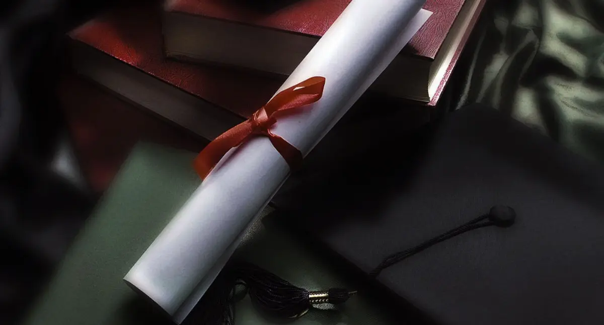 diploma de pós-graduação