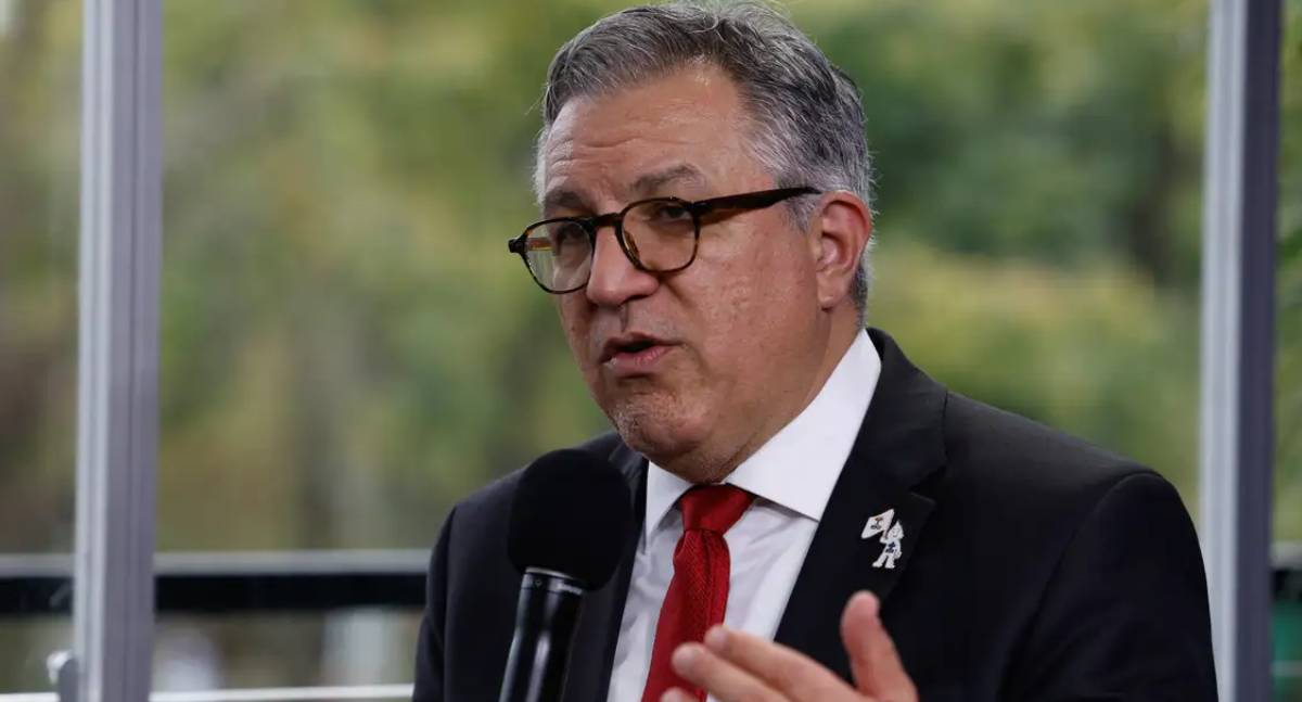 EUA cancelam vistos da família do ministro Alexandre Padilha