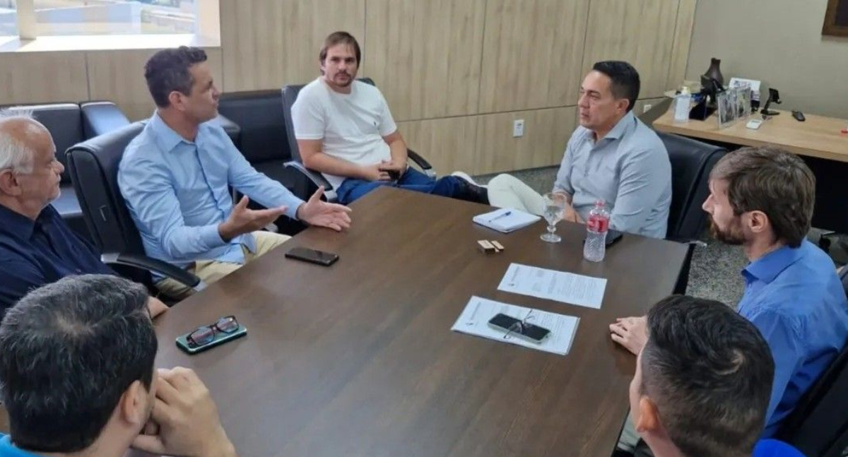 Eyder Brasil recebe Crea-RO e Senge e se compromete a apoiar pleitos salariais da categoria
