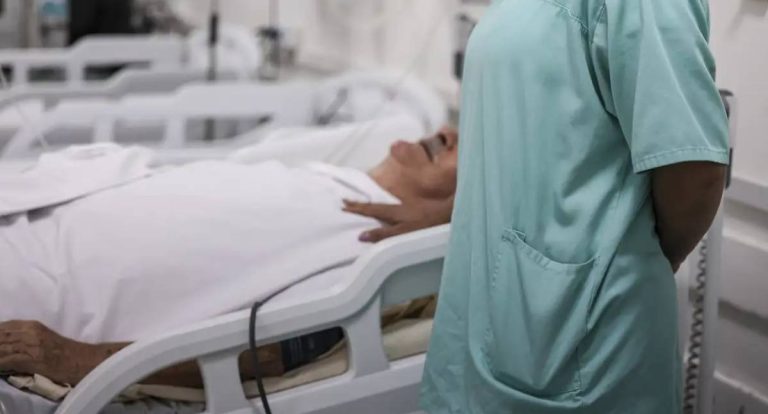 Falta de controle na prescrição de antibióticos preocupa hospitais