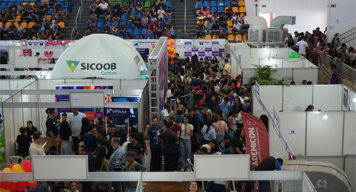 Feira de Empregos em Porto Velho reúne mais de 10 mil inscritos e gera contratações imediatas