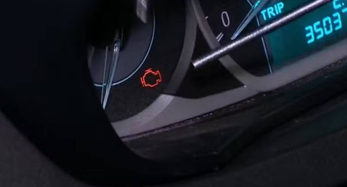 Fraude nos combustíveis: aprenda a identificar gasolina e etanol adulterados pelo PCC