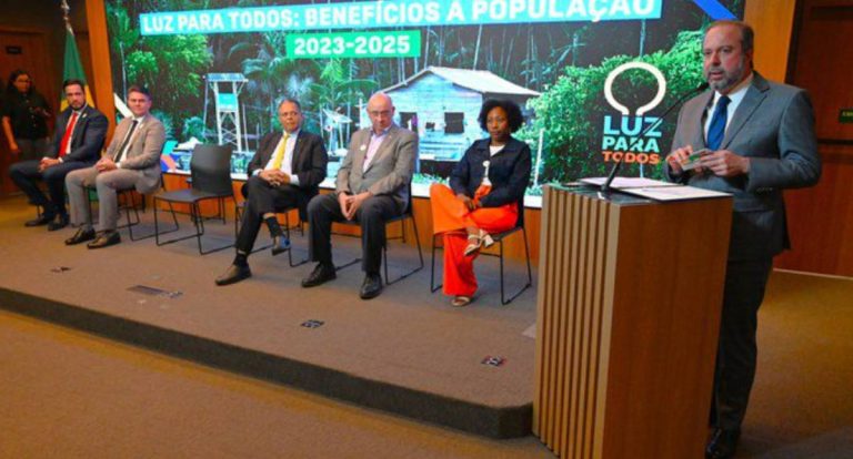 Governo projeta 400 mil novas ligações do Luz Para Todos até 2028