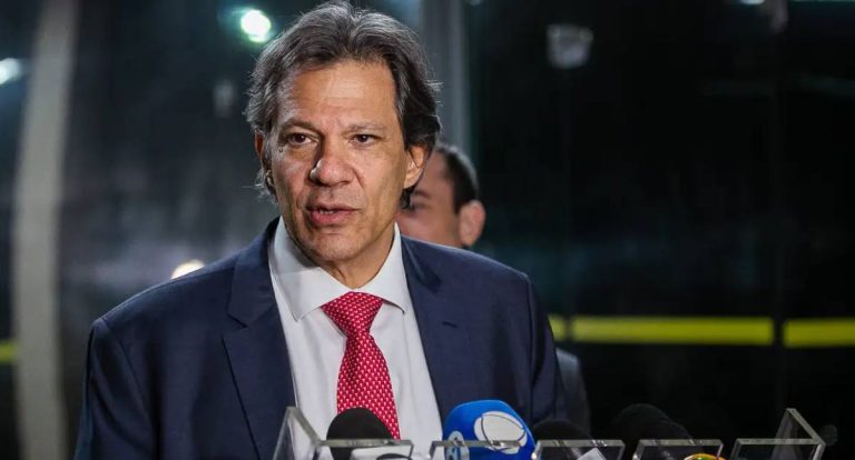 Haddad afirma que Governo Brasileiro quer conversar com Trump