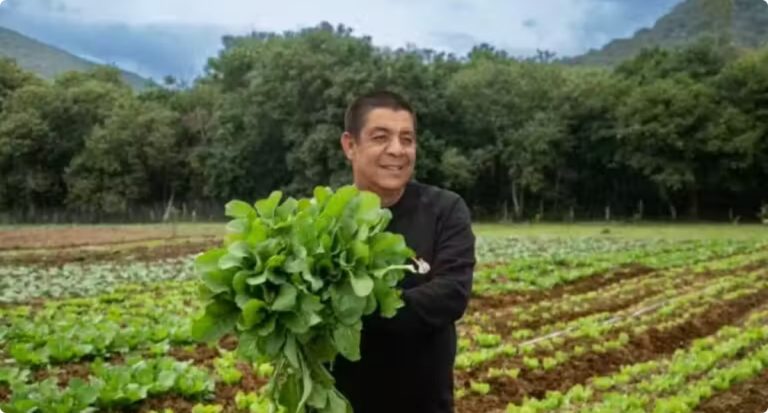 Horta de Zeca Pagodinho combate fome e gera emprego em Xerém, no RJ - News Rondônia