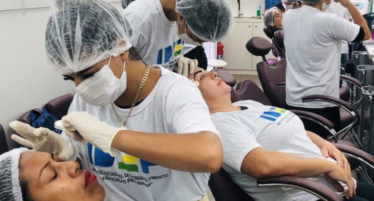 Inscrições abertas para cursos profissionalizantes na área da beleza em Itapuã do Oeste até 14 de agosto