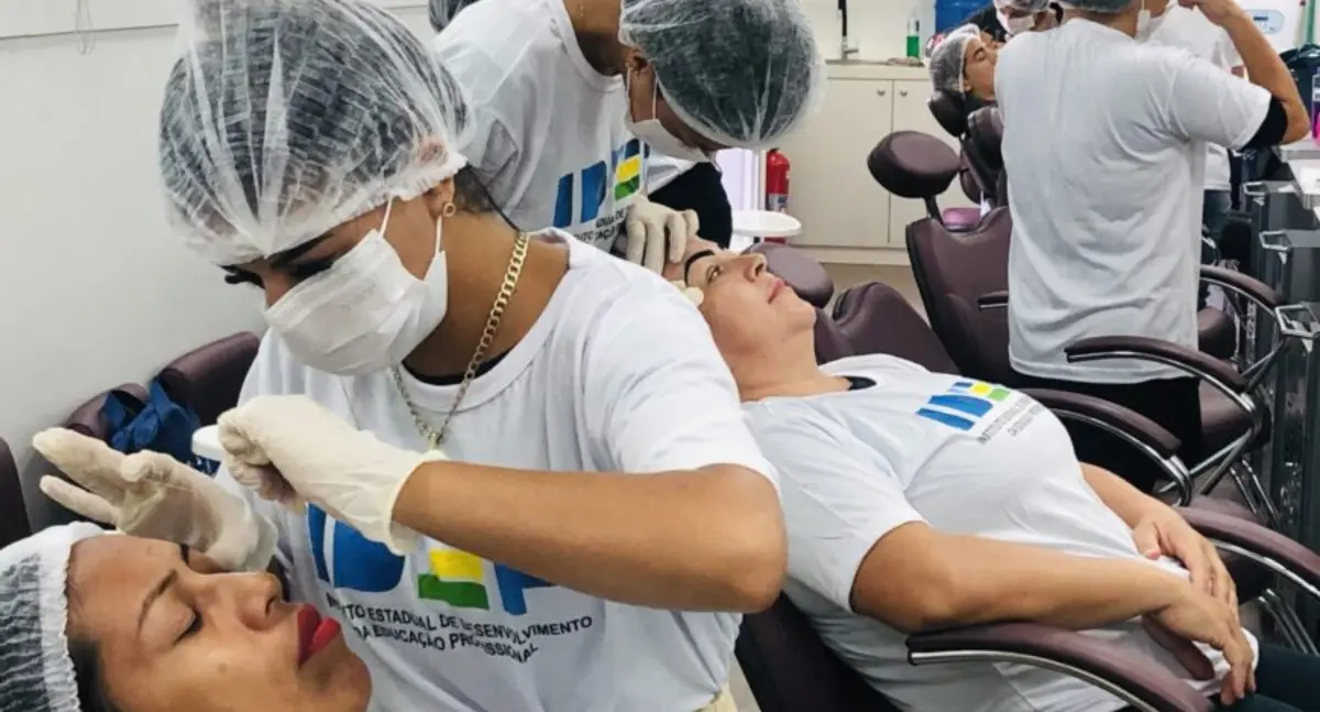 Inscrições abertas para cursos profissionalizantes na área da beleza em Itapuã do Oeste até 14 de agosto