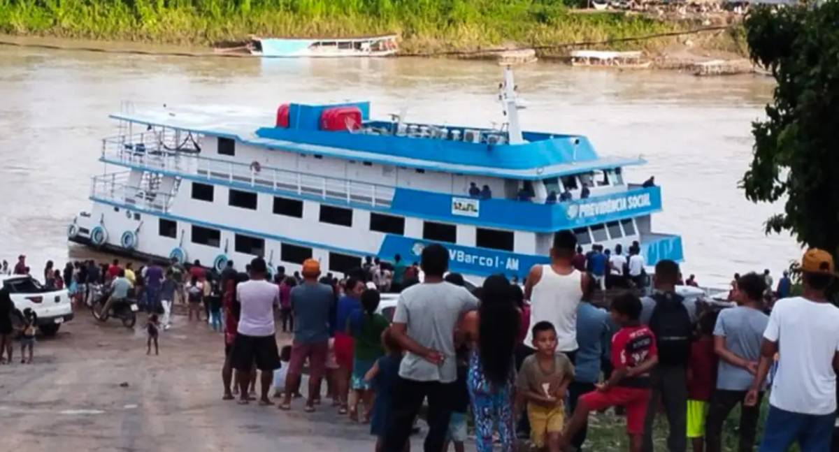 INSS leva orientação sobre descontos indevidos em barcos para a Amazônia
