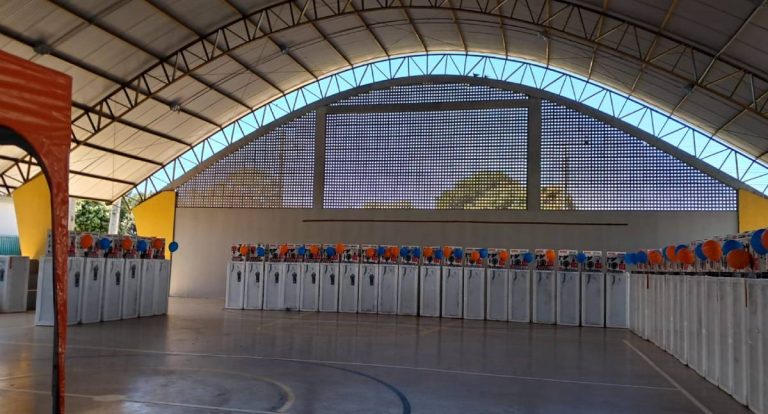 INTERIOR: 50 famílias são beneficiadas com a troca de geladeiras e ventiladores por equipamentos novos e mais econômicos