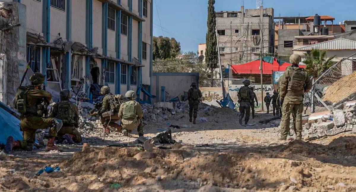 Israel bombardeia hospital em Gaza e mata 15 pessoas