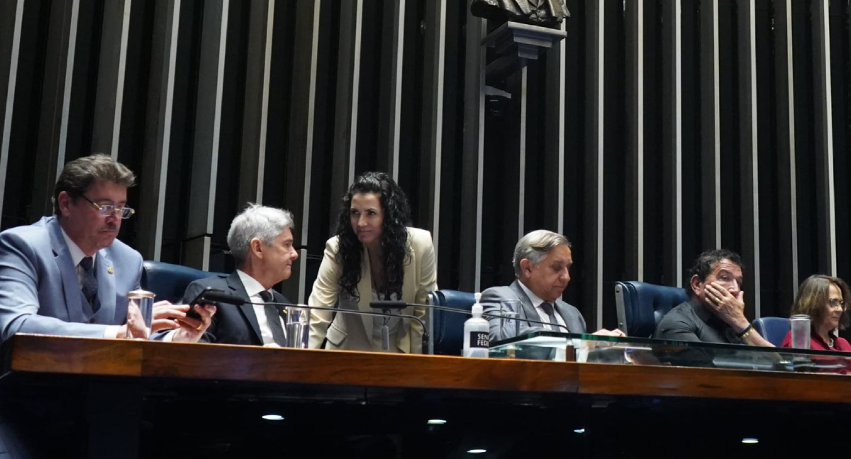 JAIME BAGATTOLI: Senadores da oposição travam votações no Senado e cobram impeachment de Moraes e anistia aos presos do 8 de Janeiro