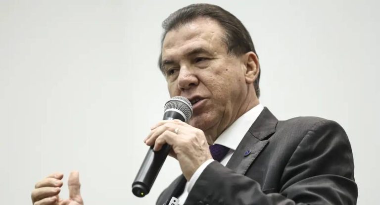 Juros altos preocupam mais o mercado de trabalho, diz Marinho