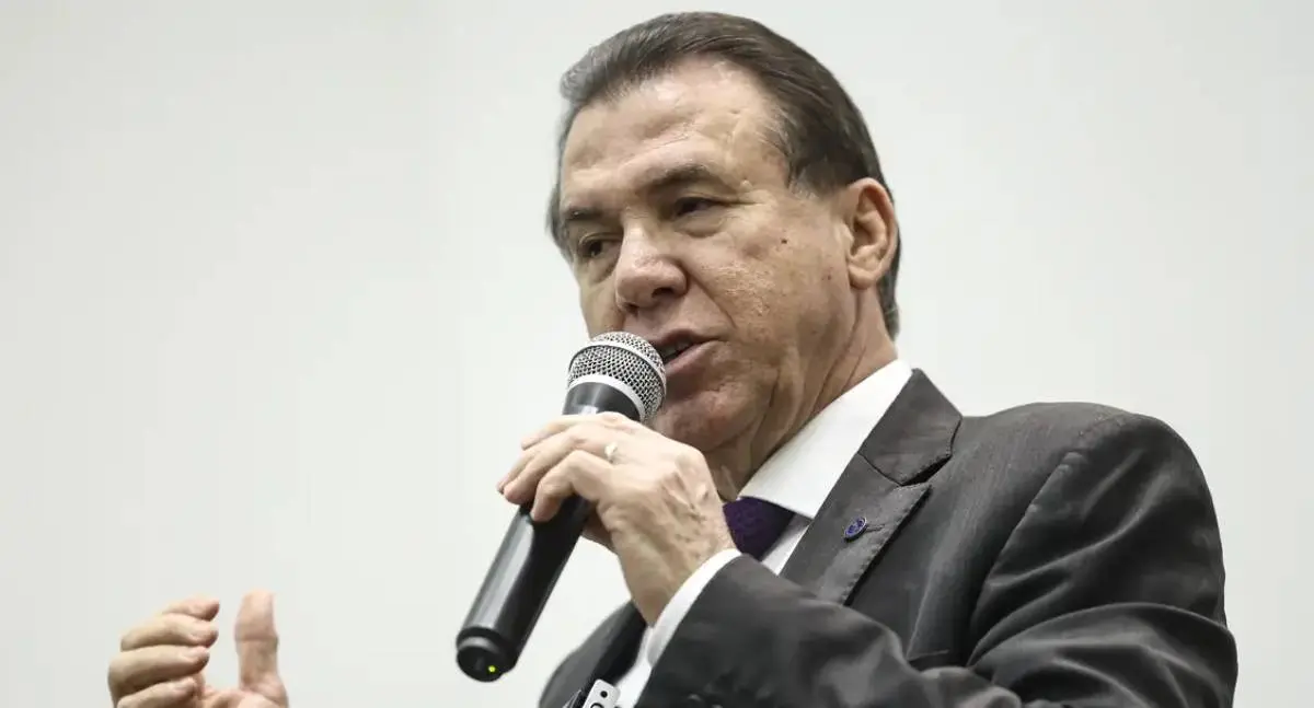 Juros altos preocupam mais o mercado de trabalho, diz Marinho