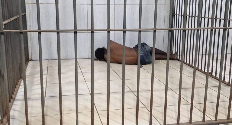 Ladrão é preso em cima de funerária no centro de Porto Velho
