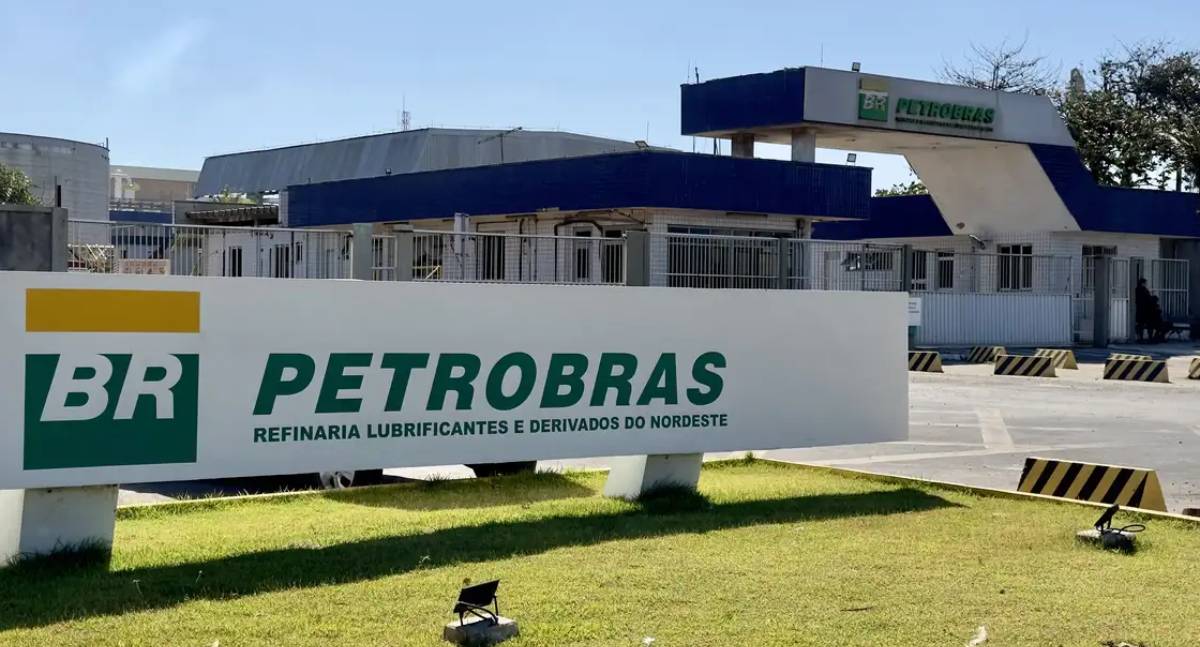 Lucro Petrobras atinge R$ 26,7 bilhões no segundo trimestre