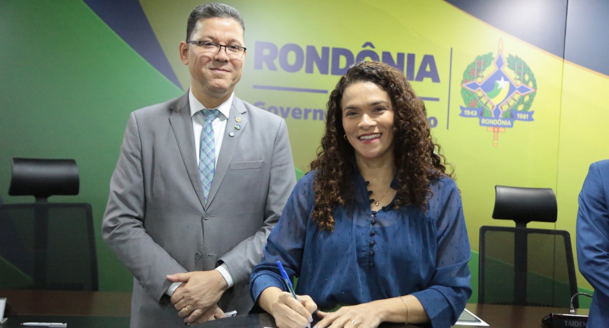 Marcos Rocha e Luana Rocha assinam Pacto pela Primeira Infância e reforçam proteção a crianças em Rondônia